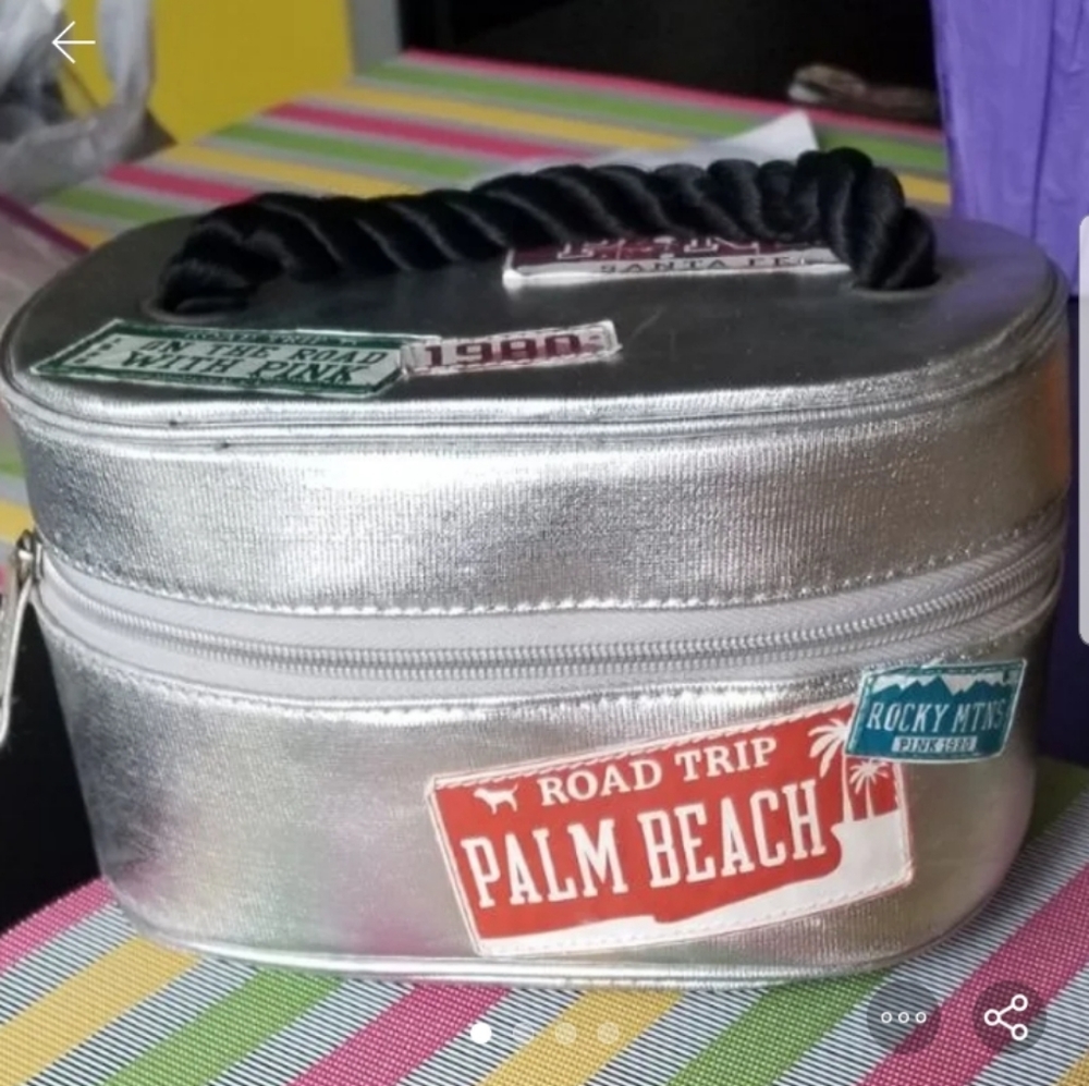 🧁SOLD🧁VICTORIA SECRET PINK ROADTRIP TRAINCASE